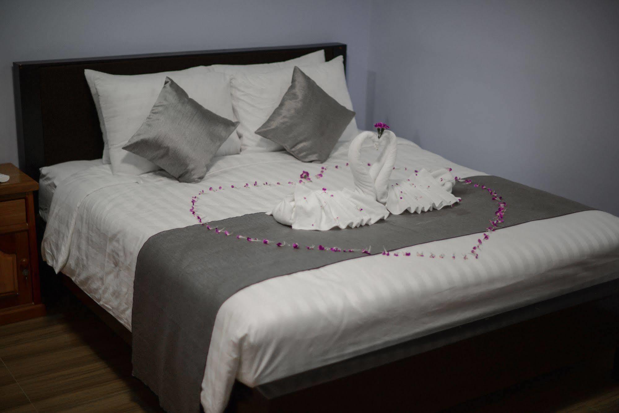 Angkor Secret Garden Inn เสียมราฐ ภายนอก รูปภาพ
